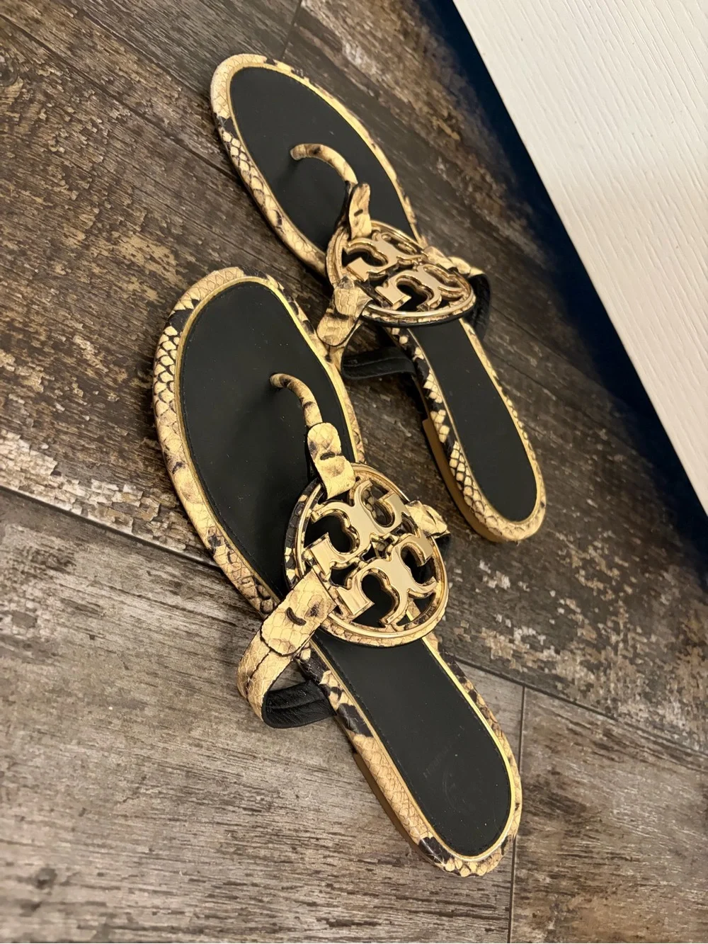 Tory Burch Snake-Print Logo Thong Sandals in Yellow and Black